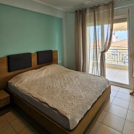 Сasa de vacaciones Maisonette For Rent In The Center Of