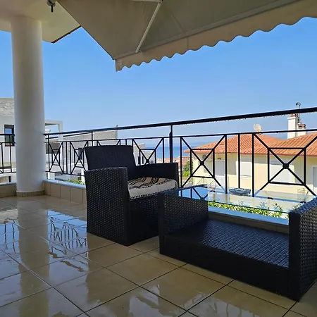 Maisonette For Rent In The Center Of *
