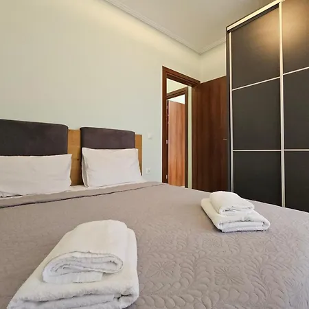 Maisonette For Rent In The Center Of *