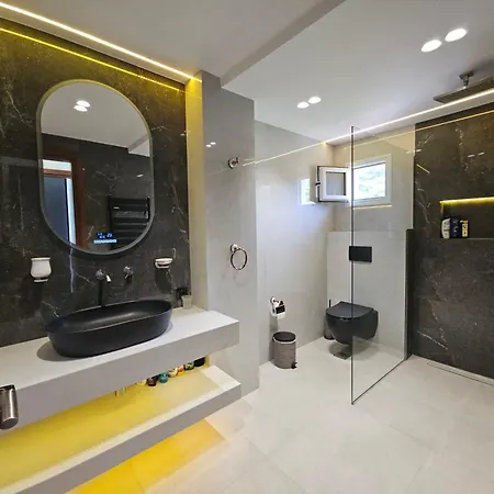 Maisonette For Rent In The Center Of