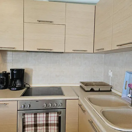 Maisonette For Rent In The Center Of Hanioti