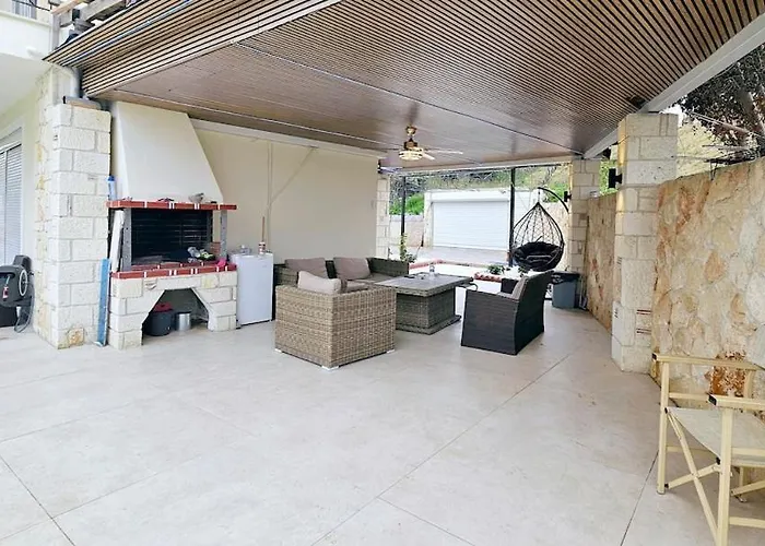 Maisonette For Rent In The Center Of Chaniotis
