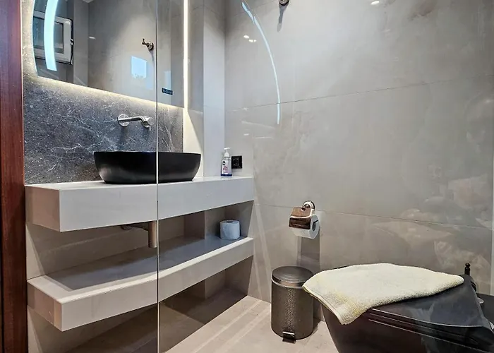 Maisonette For Rent In The Center Of * Chaniotis
