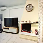 Maisonette For Rent In The Center Of 펜션