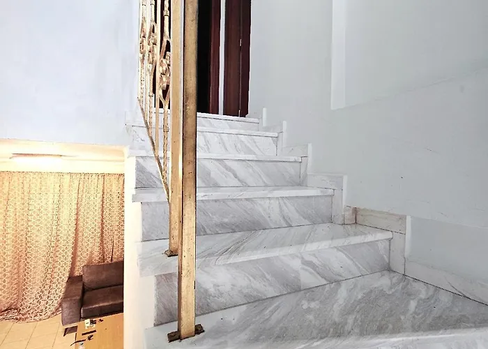 Maisonette For Rent In The Center Of بيت للعطل