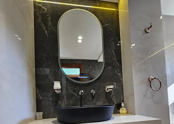 بيت للعطل Maisonette For Rent In The Center Of